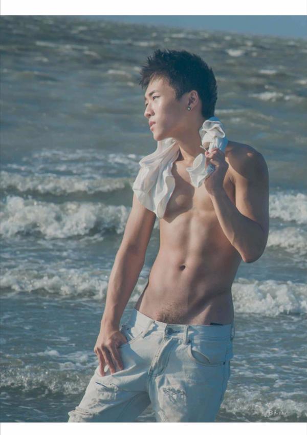 PHOTO-SET-Whoseman-1-吳敵警長來囉~~~我的靴子裡有蛇